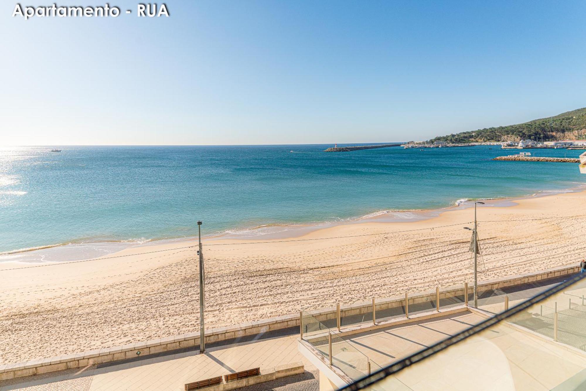 Season Apartments Sesimbra Exterior photo